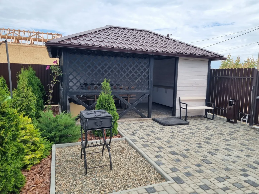 Коттедж Двухэтажный коттедж на первой линии Азовского моря — Кучугуры