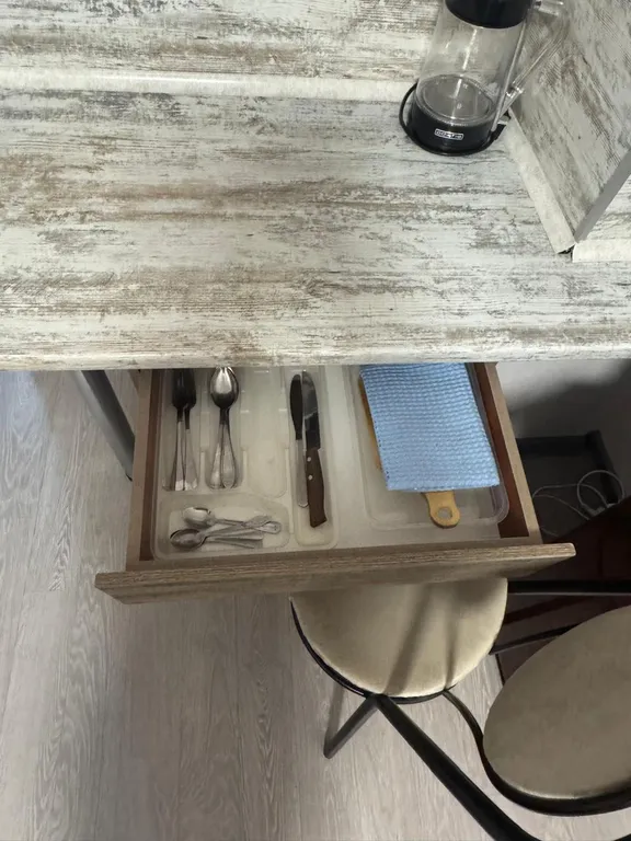 Комната с кухонной зоной