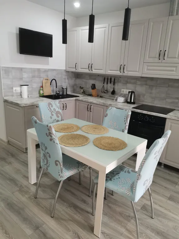 3-х комнатная квартира с бассейном