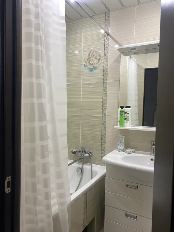 Квартира Уютная, комфортабельная 3-комнатная квартира — Махачкала