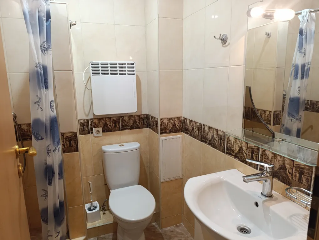 Квартира Однокомнатная квартира на первом этаже в хорошем районе — Евпатория