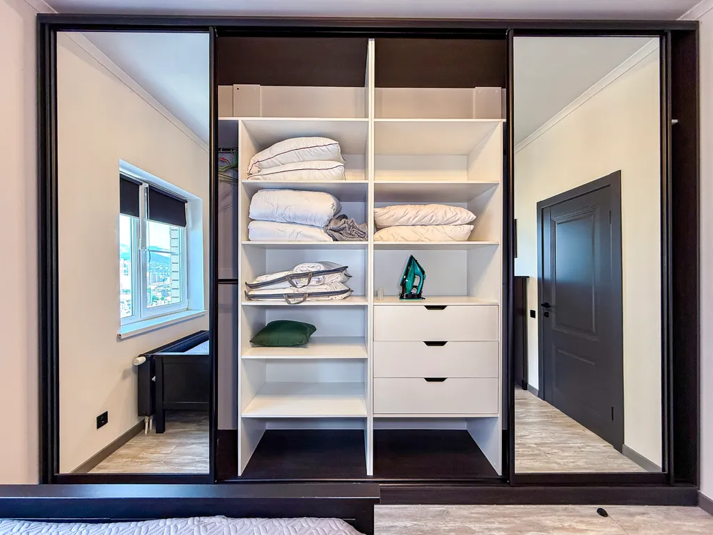 Трехкомнатная дизайнерская квартира в самом центре города