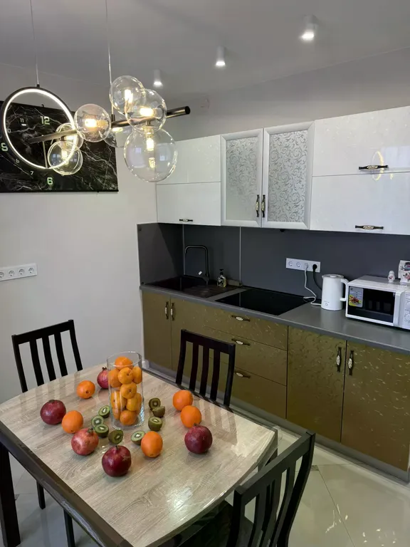 Квартира Двухкомнатная квартира у озера в центре Краснодара — Краснодар