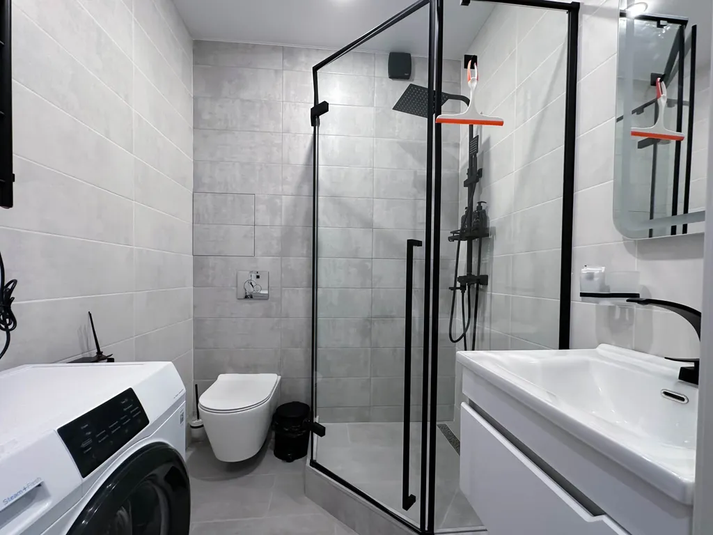 Дизайнерская студия Ls-deep music с видом на море с 13 этажа