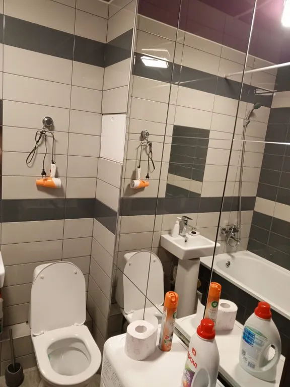 Студия на берегу реки