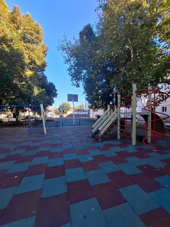 Уютная 1-комнатная квартира для 4 гостей