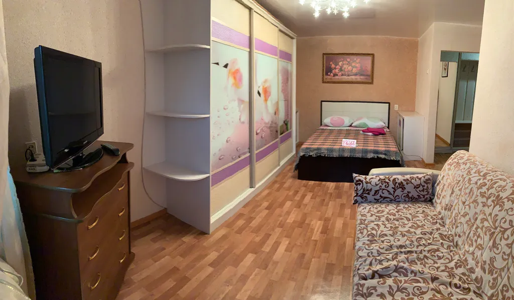 Квартира в центре — аренда посуточно в Тюмень