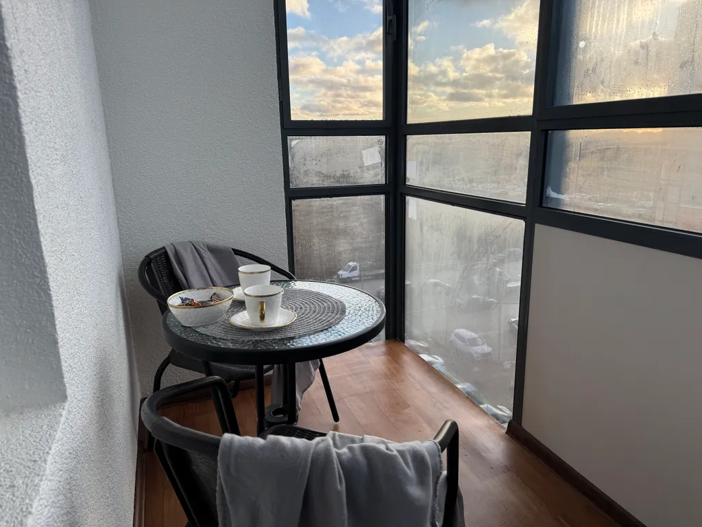 Квартира Квартира с новым ремонтом — Янино-1