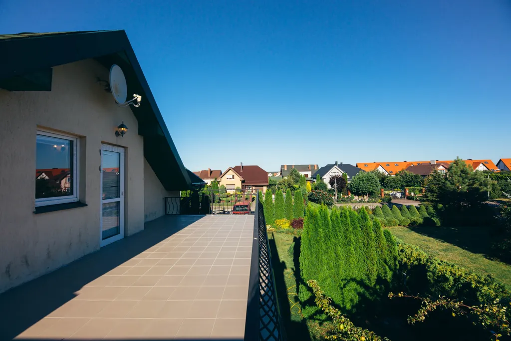 Современный дом в Заостровье рядом с морем и сосновым бором