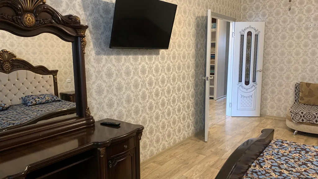 Квартира с отличной транспортной развязкой у дома