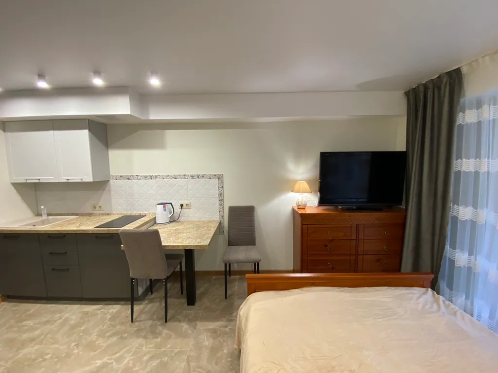 Квартира Стильная студия в центре — аренда посуточно в Сочи