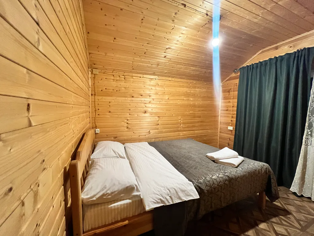 Коттедж Домик на берегу реки — аренда посуточно в Архыз