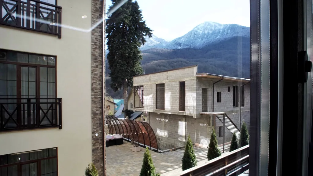 Панорамный апартамент с балконом, центр, лучшая локация