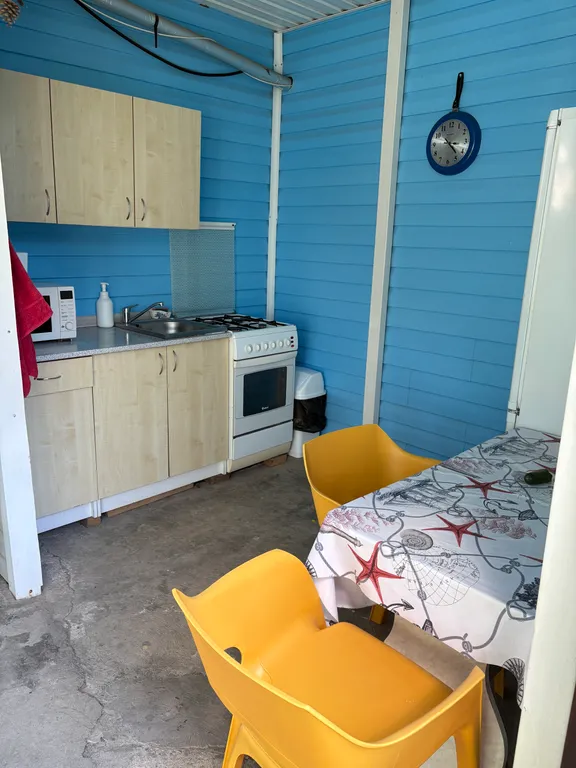 Уютный отдельный двухкомнатныйномер в центре с.Архипо-Осиповка