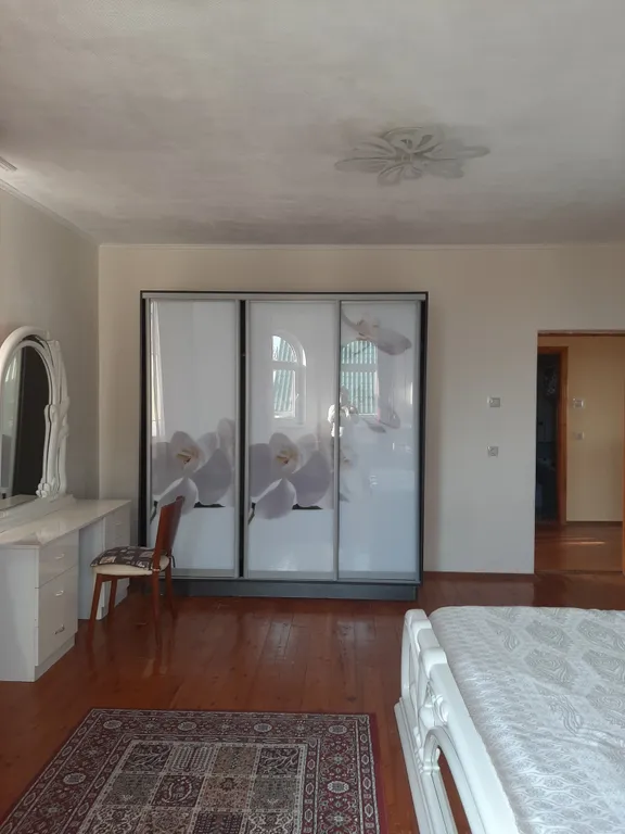 7-комнатный Дом