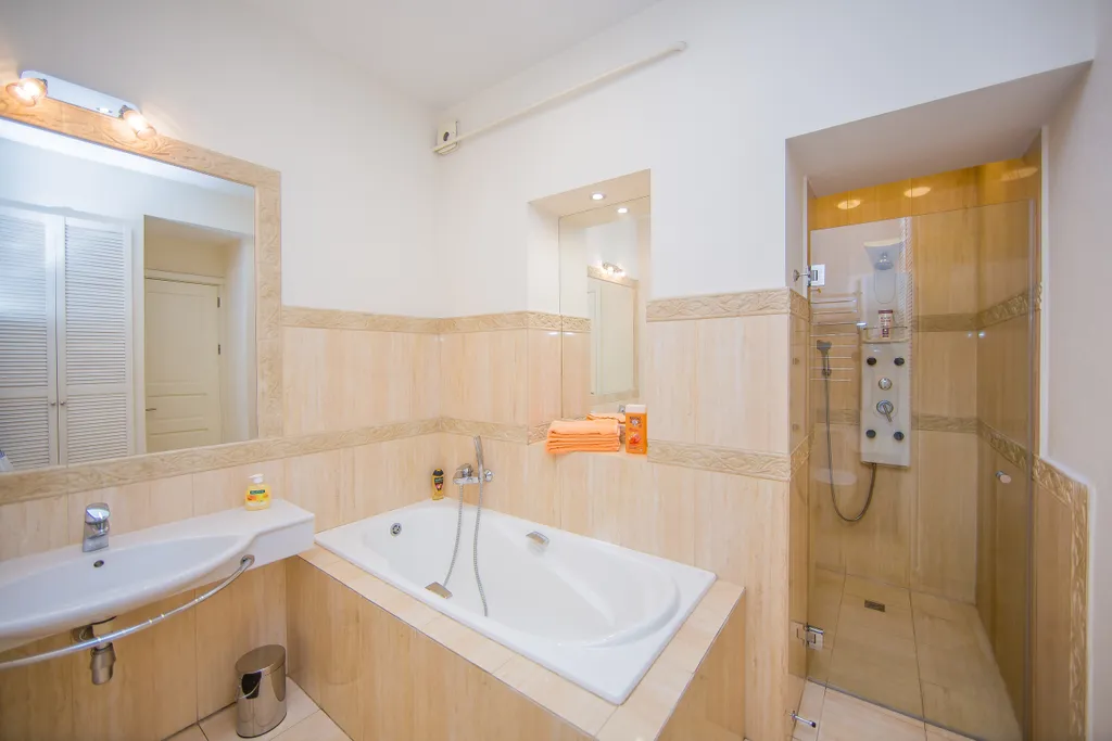 Riviera View 4BR Apartment