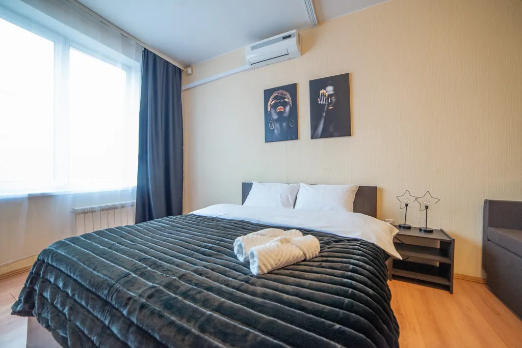 Три шоколада