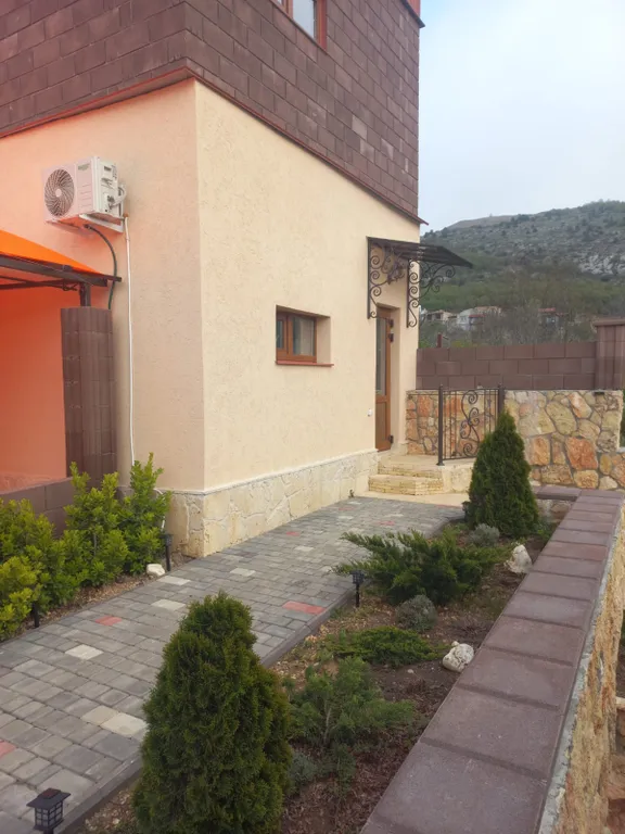 Дом Мариния