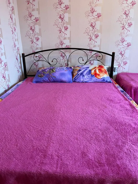 Семейная комната на троих