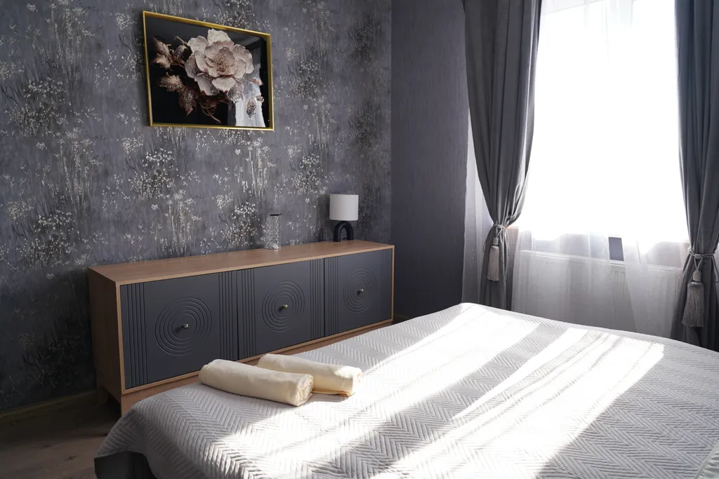 Квартира 3-комнатная Квартира — Калининград