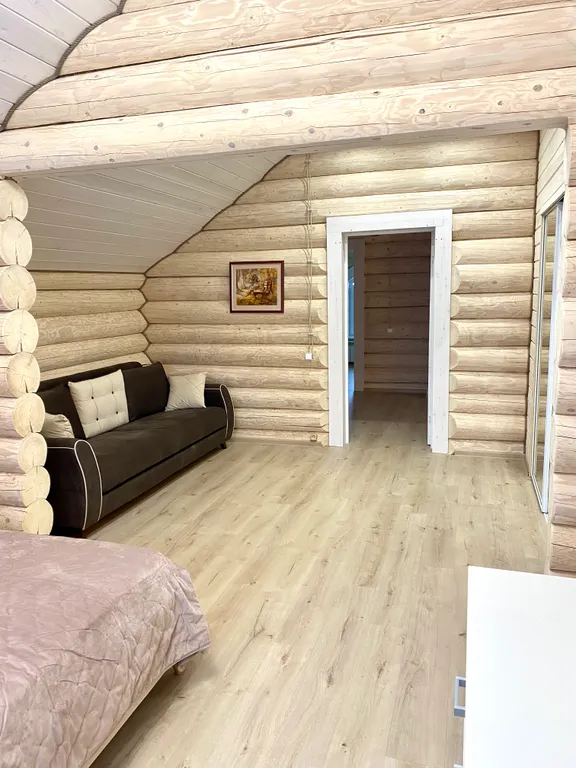 Уютный дом на берегу озера Сказочное место