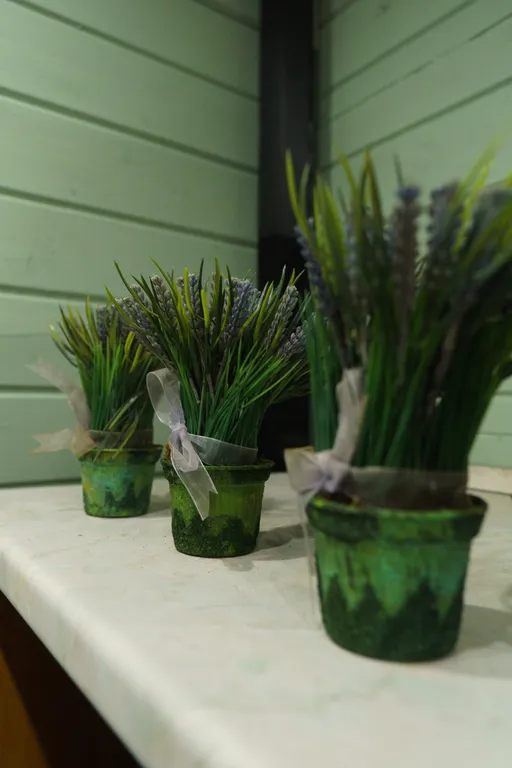 Дом рядом с городом