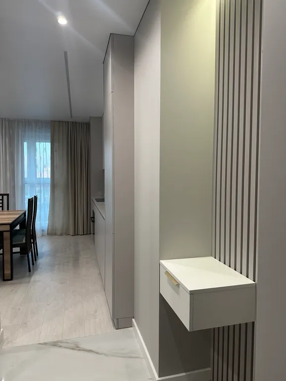 Новая евротрешка с хорошим ремонтом в новой микрорайоне