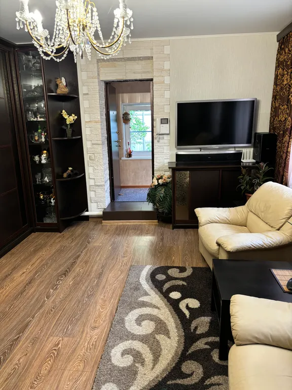 Уютный дом с садом