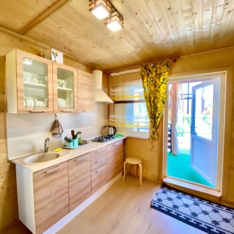 Коттедж Адмиральский домик на море — Солнечная Долина