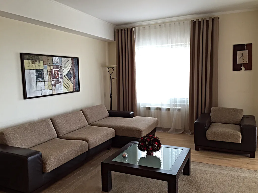 Бассейн. Панорамный вид на море.