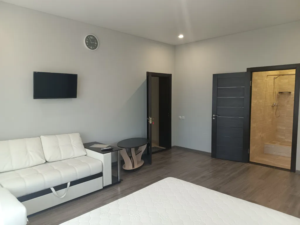 Этаж в панорамном доме в 10 минутах до моря