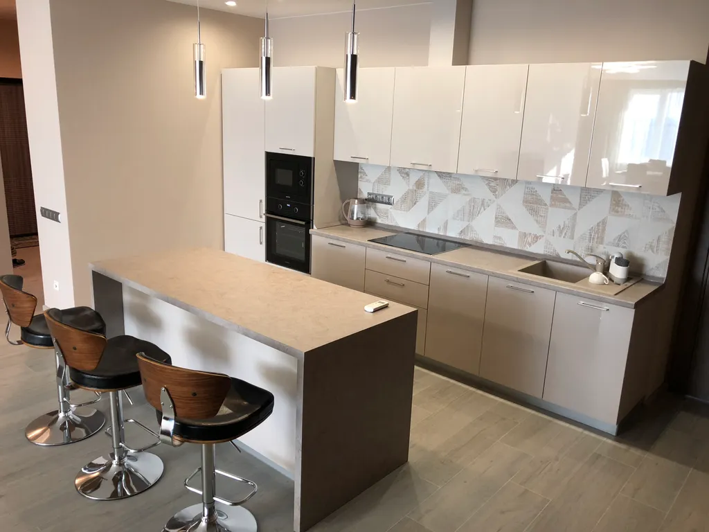 Роскошные апартаменты с видом на бухту Золотой Рог и Амурский залив