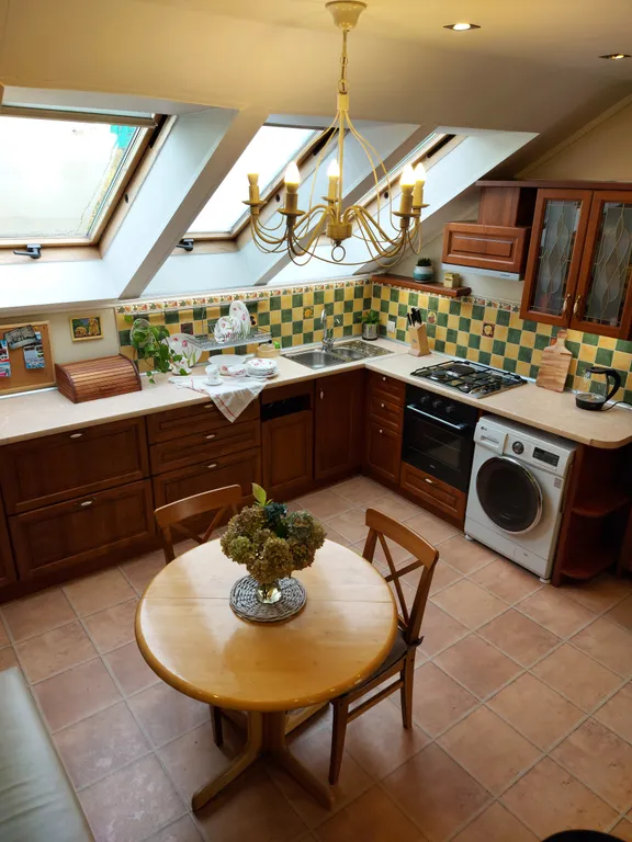 Квартира Квартира Арт мансарда художника — Калининград