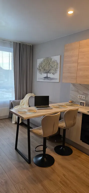 Утонченная евродвушка у Мещерского парка с видом на лес