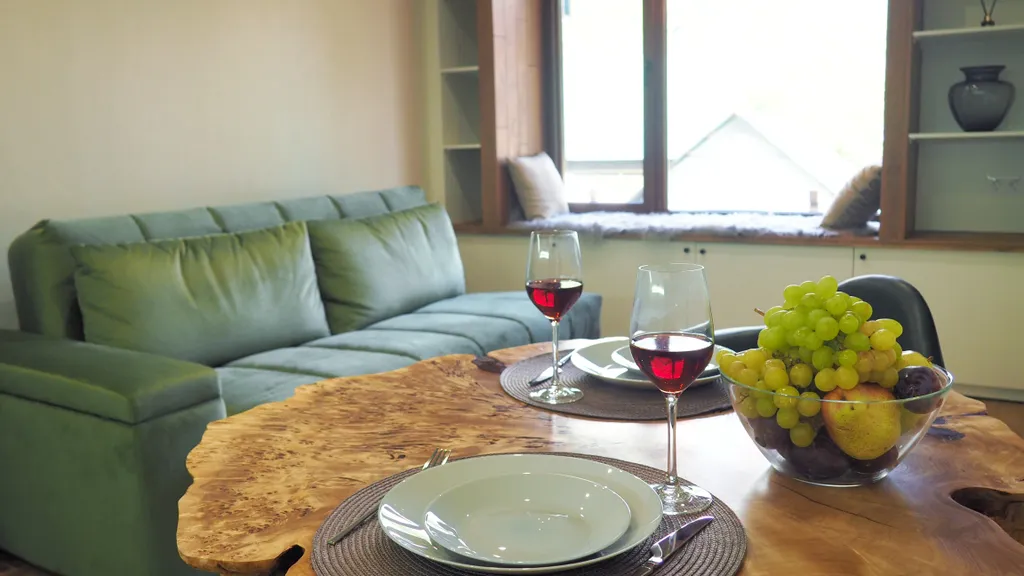 Светлый, уютный и современный апартамент в центре Красной Поляны