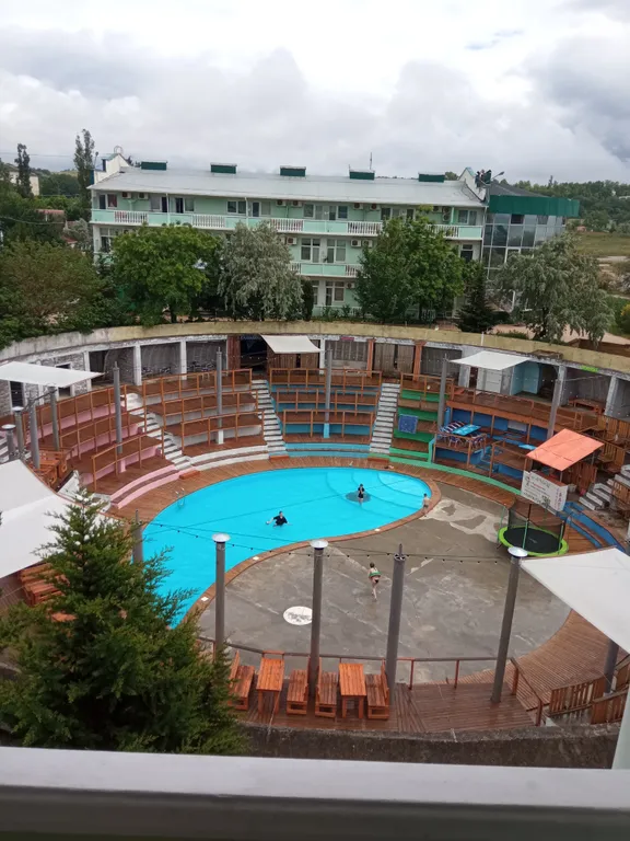 Квартира Семейные пятиместные апартаменты на берегу моря — Любимовка