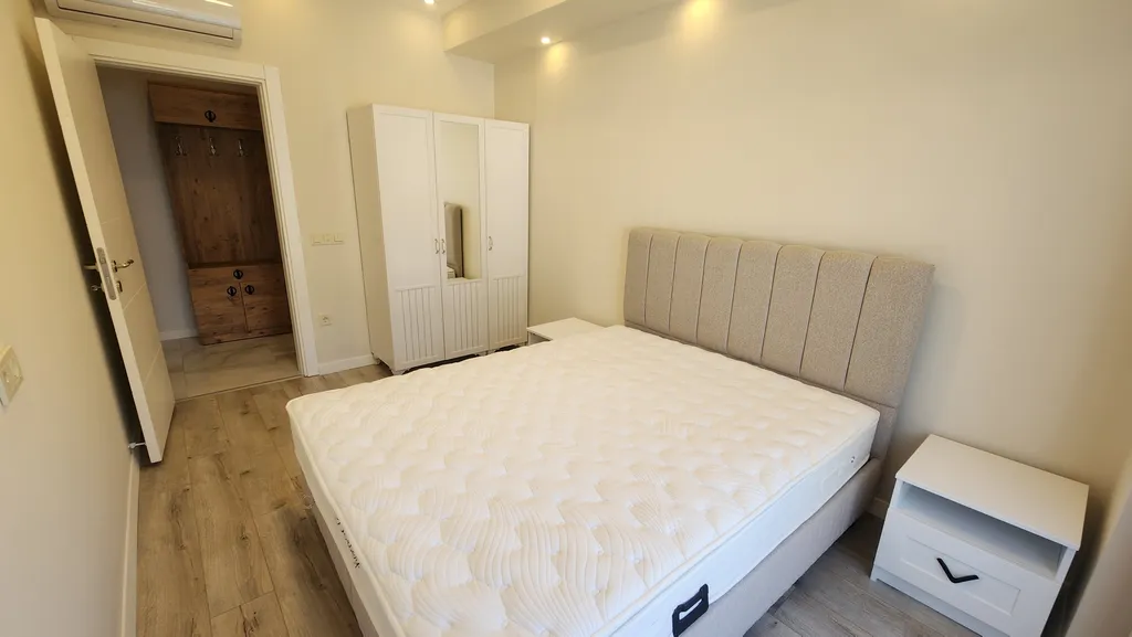 Квартира с 2 спальнями и садом