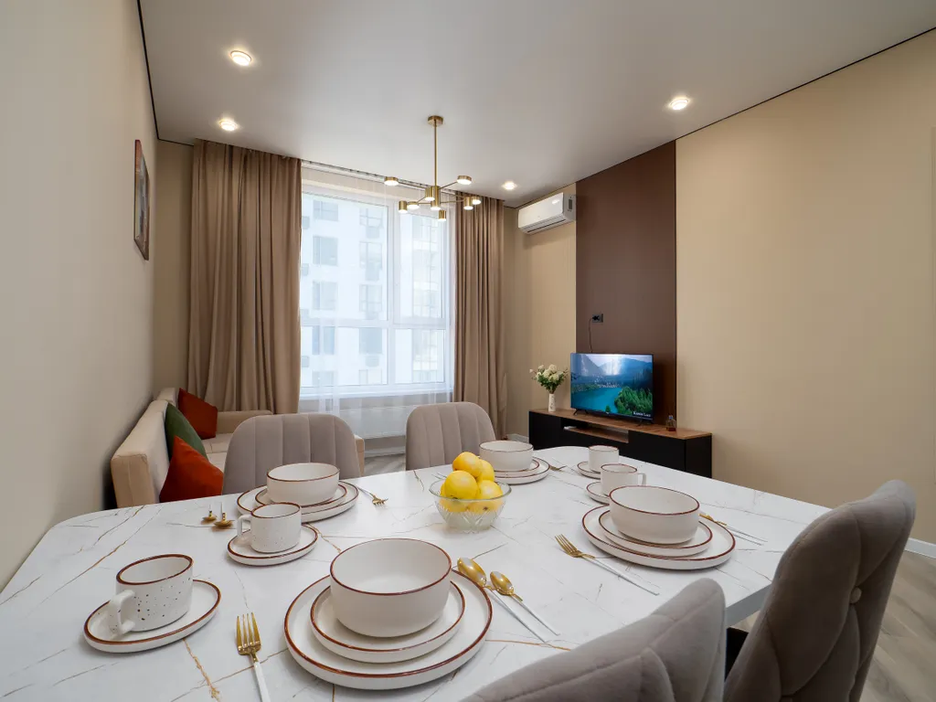 Уютная евродвушка на Абая рядом с АДК и метро Сайран