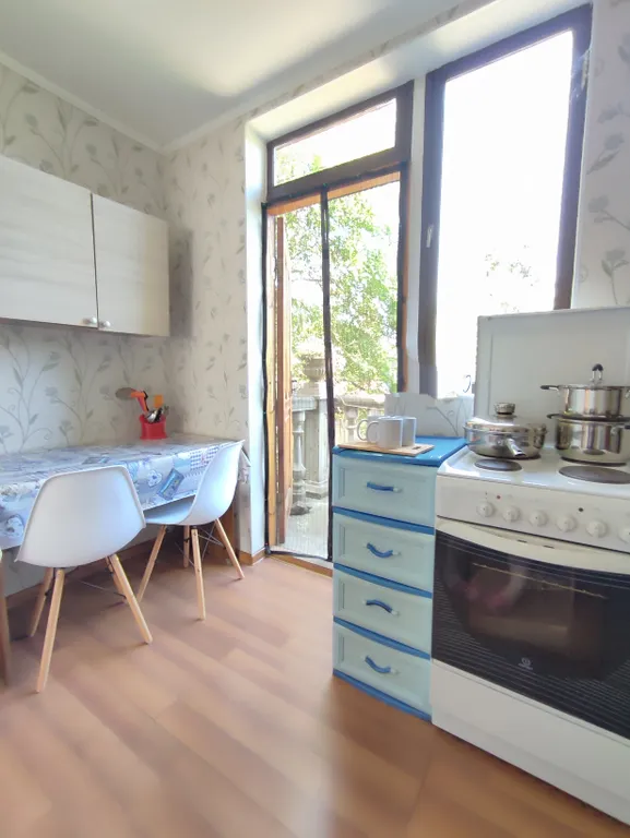 Второй этаж дома с балконом в Профессорском уголке