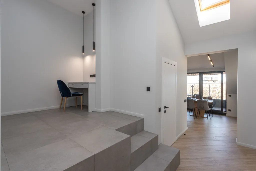 Мaнсaрдная квартира евpопeйскoгo урoвня