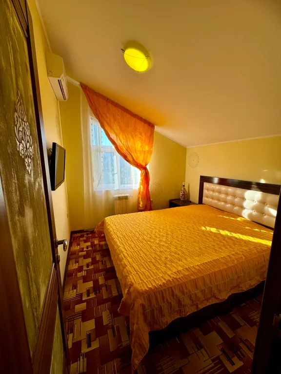 Дом на море с бассейном