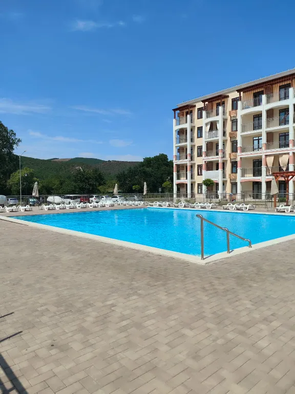 Квартира-студия в ЖК Holiday House