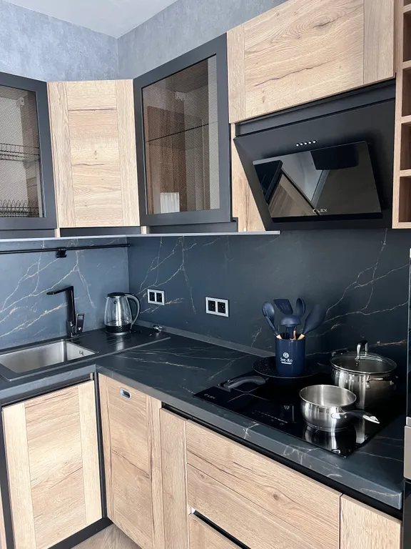 2-комнатная квартира с дизайнерским ремонтом