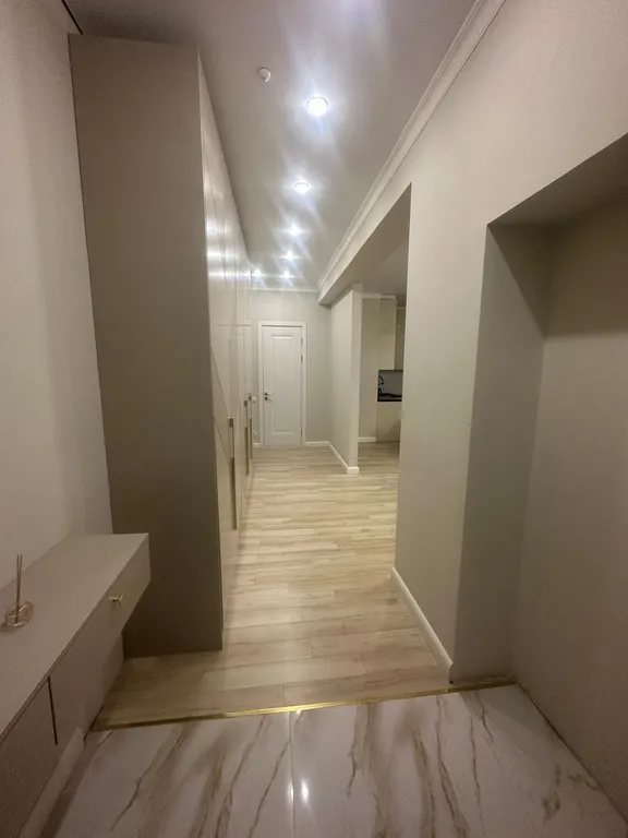 4-комнатная Квартира