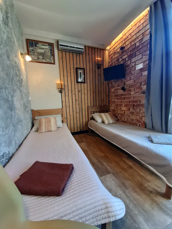 Теплый домик - студия у реки