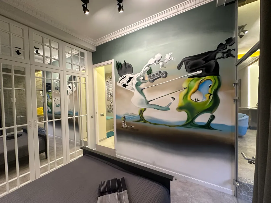 Квартира в стиле Сальвадора Дали