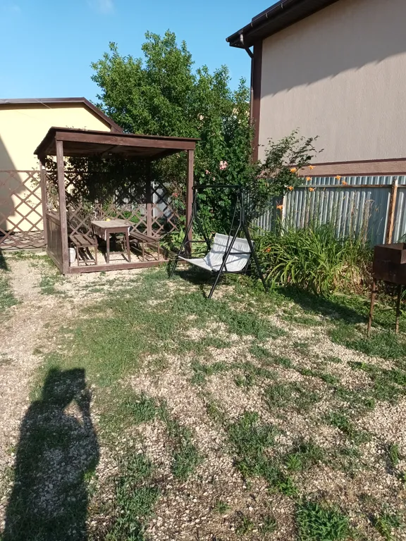 Студия на земле в курортном поселке