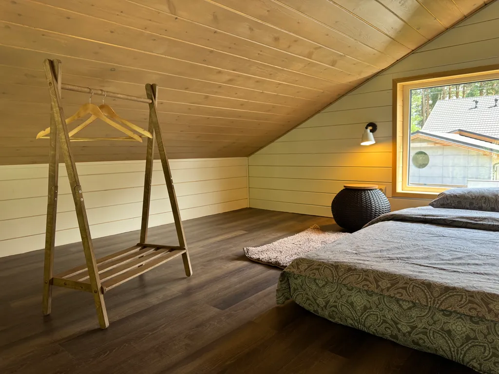 Дом в эко стиле с мангалом и видом на лес