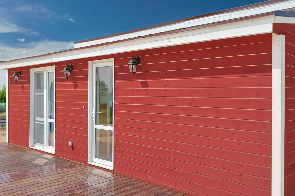 Уютный дом с сауной зоной барбекю и своей парковкой в черте города