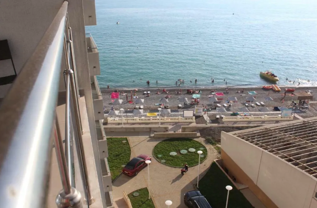 Квартира 2-комнатная Квартира — Лазаревское